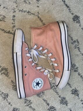Women’s High Top Chuck Taylor Converse - Peach Pink